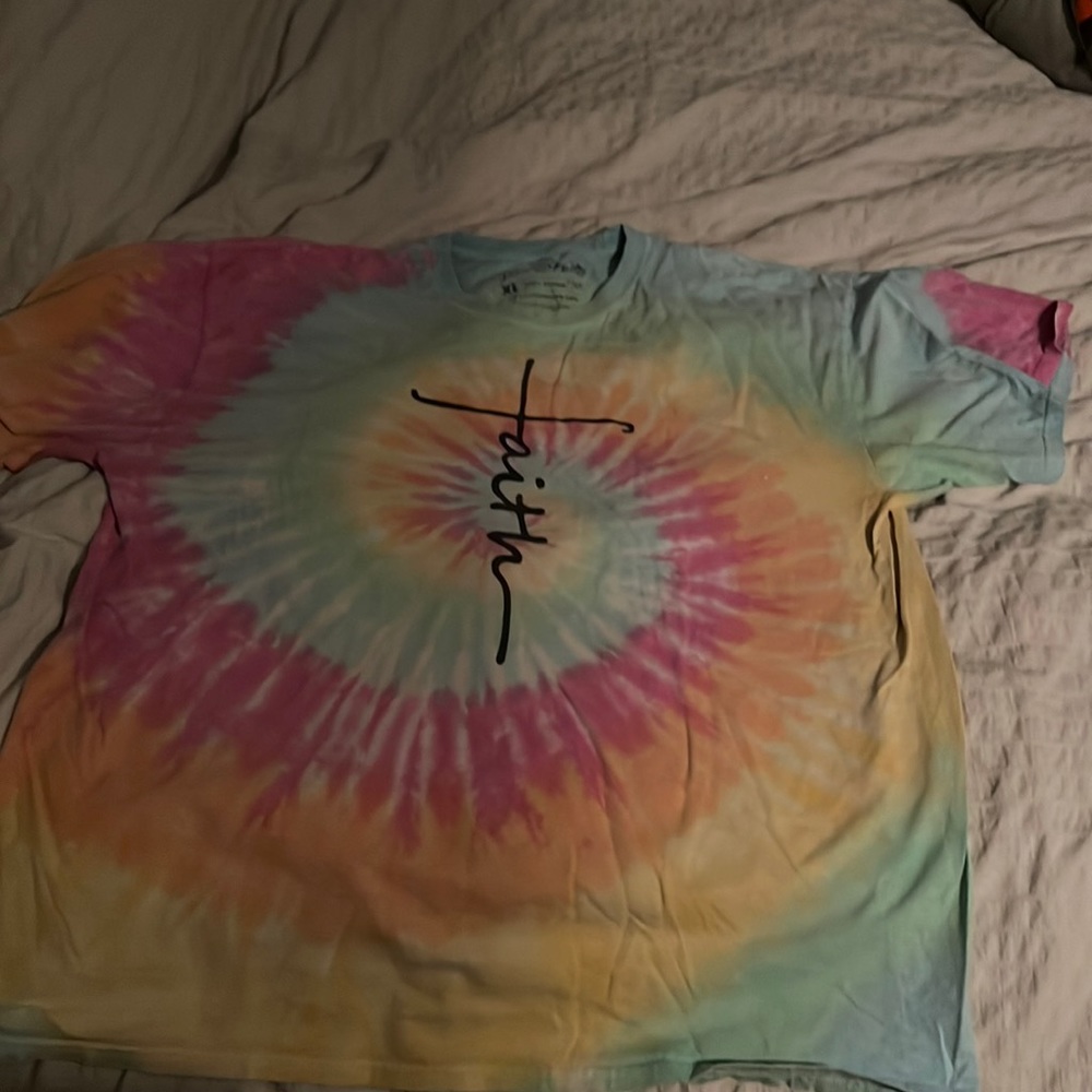 Tie dye Faith tshirt from love and faith size xl